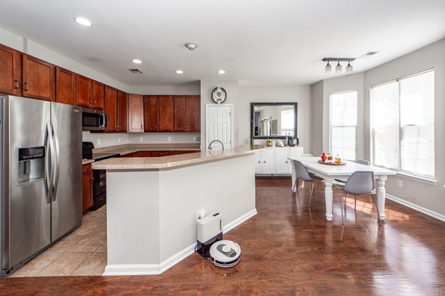 181 Carolina Wren Avenue, Moncks Corner, SC 29461