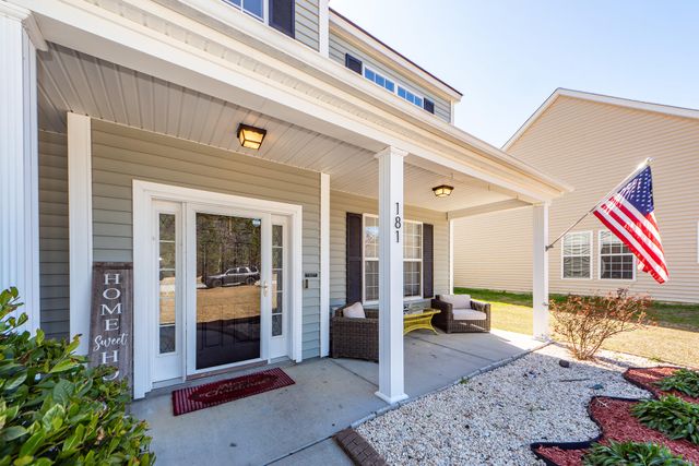 181 Carolina Wren Avenue, Moncks Corner, SC 29461