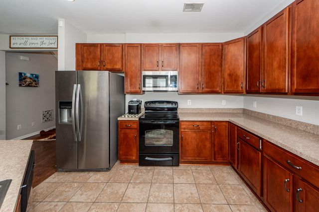 181 Carolina Wren Avenue, Moncks Corner, SC 29461