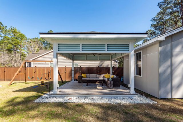 181 Carolina Wren Avenue, Moncks Corner, SC 29461