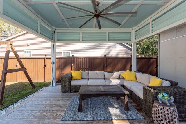 181 Carolina Wren Avenue, Moncks Corner, SC 29461