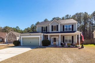 181 Carolina Wren Avenue, Moncks Corner, SC 29461