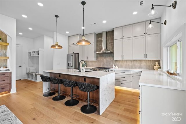 940 Gallatin Street, Bentonville, AR 72712