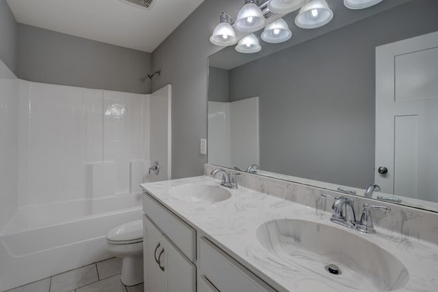 2001 Oliver Dr, Mount Juliet, TN 37122