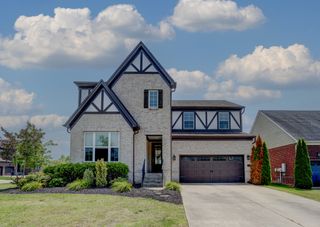 2001 Oliver Dr, Mount Juliet, TN 37122