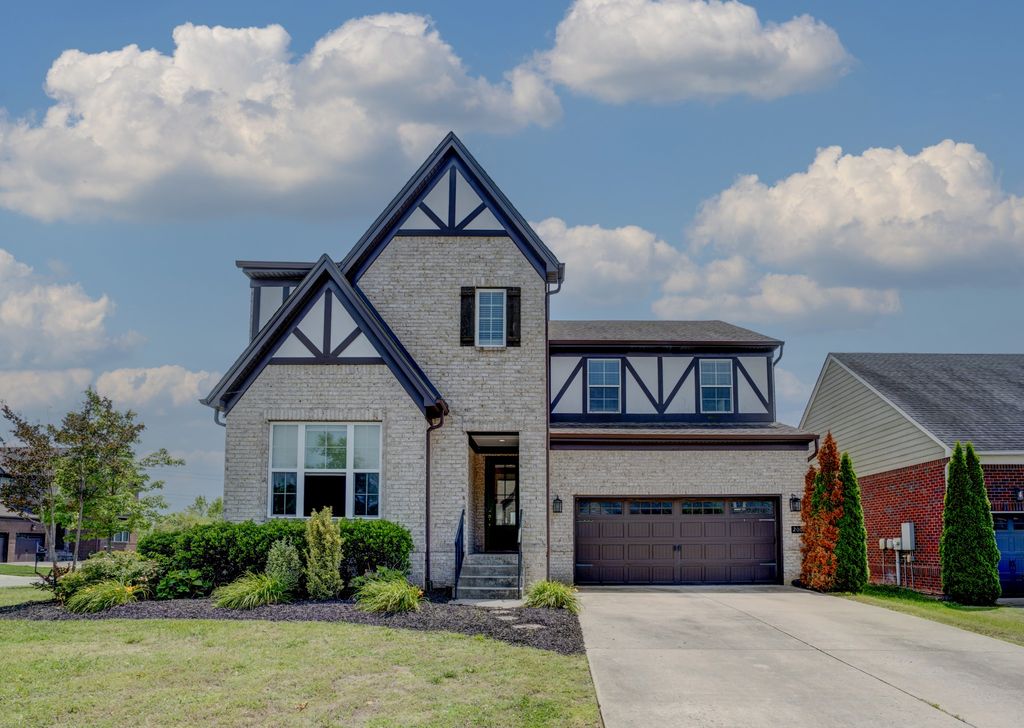 2001 Oliver Dr, Mount Juliet, TN 37122