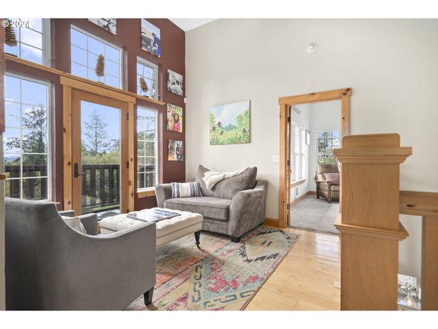 4701 Ne NEOTSU Dr, Neotsu, OR 97364