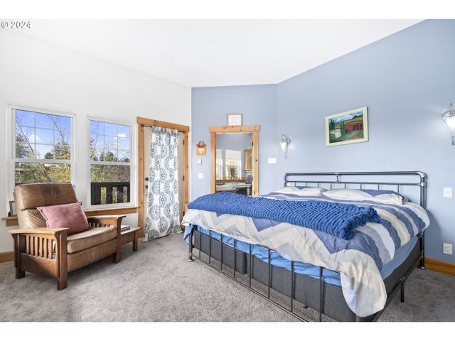 4701 Ne NEOTSU Dr, Neotsu, OR 97364