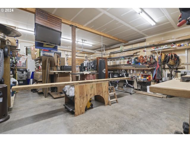 4701 Ne NEOTSU Dr, Neotsu, OR 97364