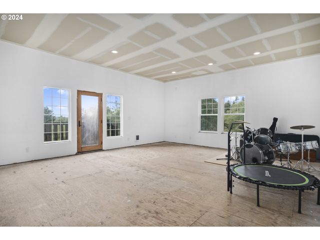 4701 Ne NEOTSU Dr, Neotsu, OR 97364