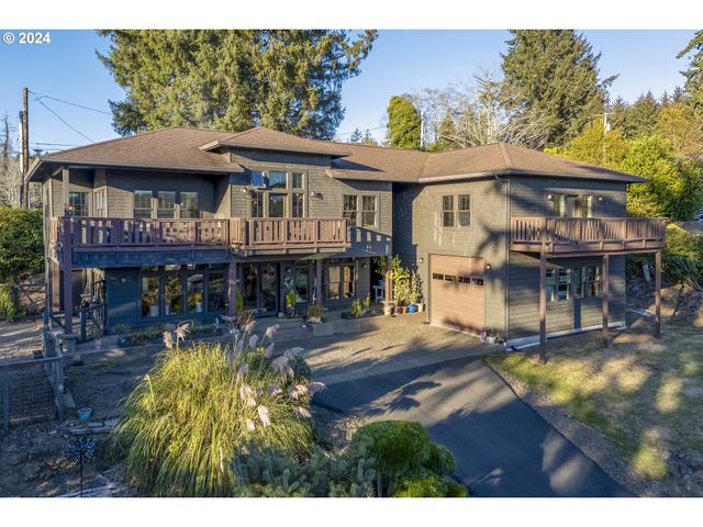 4701 Ne NEOTSU Dr, Neotsu, OR 97364