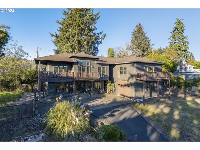 4701 Ne NEOTSU Dr, Neotsu, OR 97364