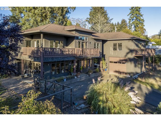 4701 Ne NEOTSU Dr, Neotsu, OR 97364