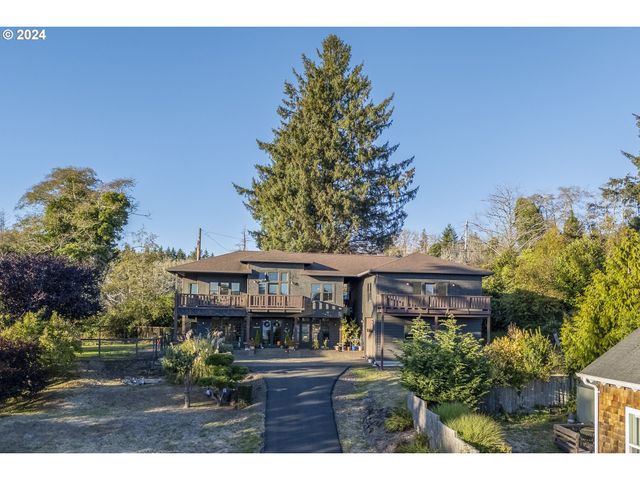 4701 Ne NEOTSU Dr, Neotsu, OR 97364