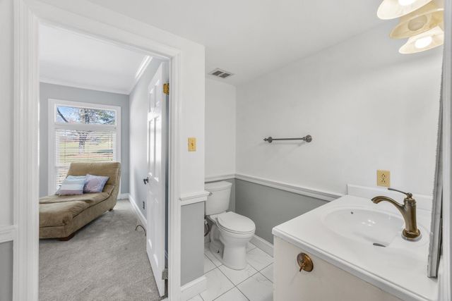 127 Twin Lakes Drive, Moore, SC 29369