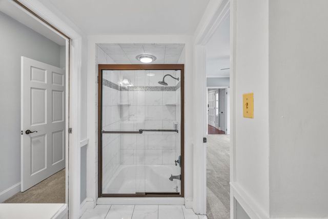 127 Twin Lakes Drive, Moore, SC 29369