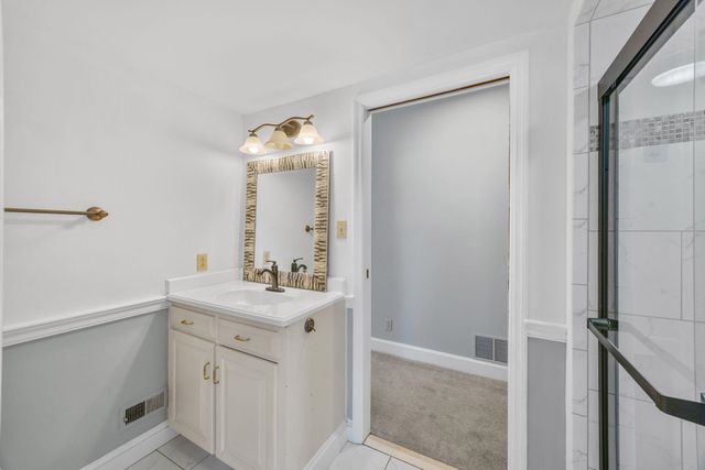 127 Twin Lakes Drive, Moore, SC 29369