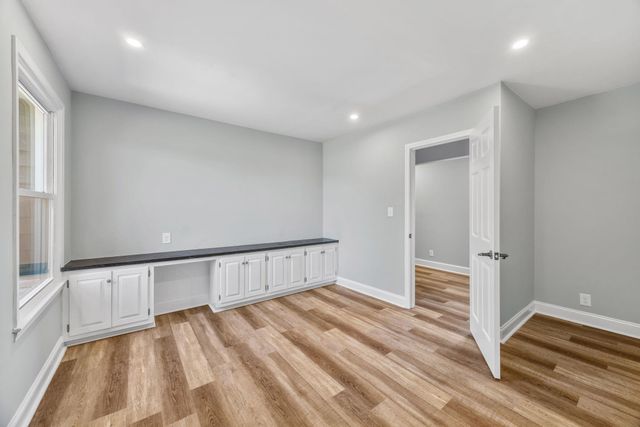 127 Twin Lakes Drive, Moore, SC 29369