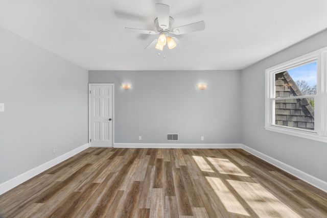 127 Twin Lakes Drive, Moore, SC 29369