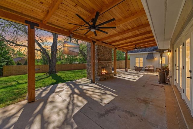 127 Twin Lakes Drive, Moore, SC 29369