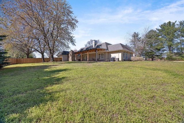127 Twin Lakes Drive, Moore, SC 29369