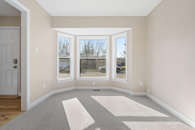 314 Hoffman Court, Crown Point, IN 46307