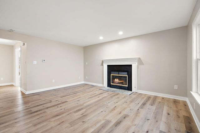 314 Hoffman Court, Crown Point, IN 46307