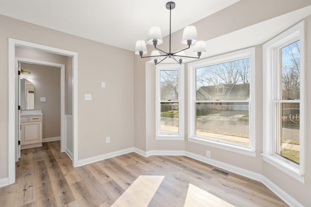 314 Hoffman Court, Crown Point, IN 46307