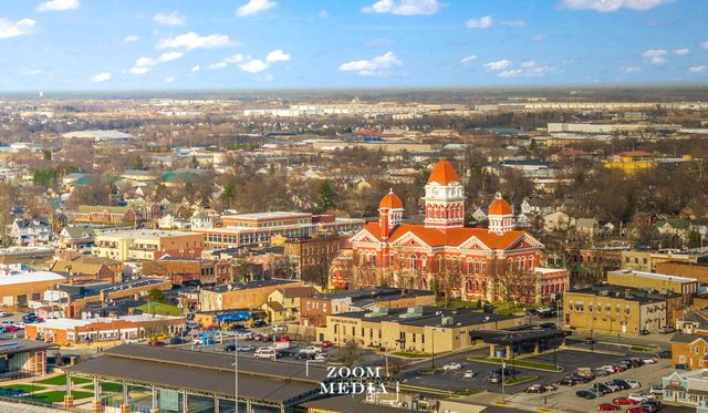 314 Hoffman Court, Crown Point, IN 46307