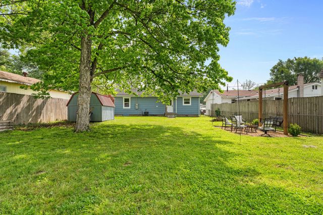 819 N Brown Avenue, Springfield, MO 65802