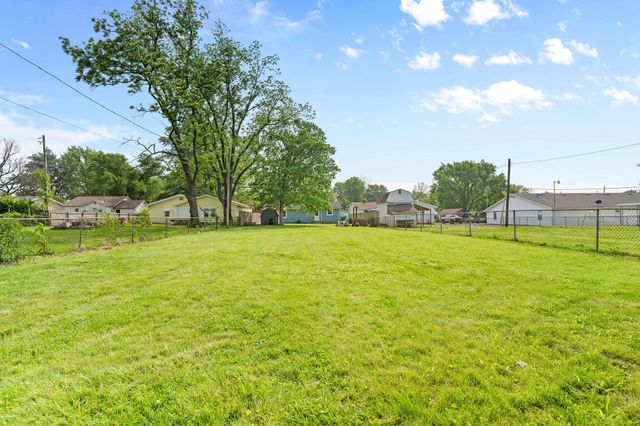 819 N Brown Avenue, Springfield, MO 65802