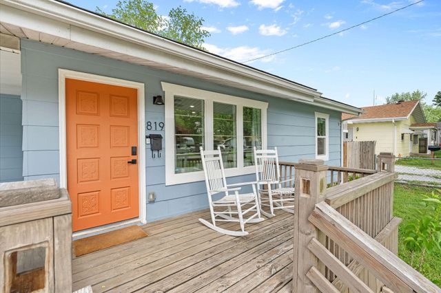 819 N Brown Avenue, Springfield, MO 65802