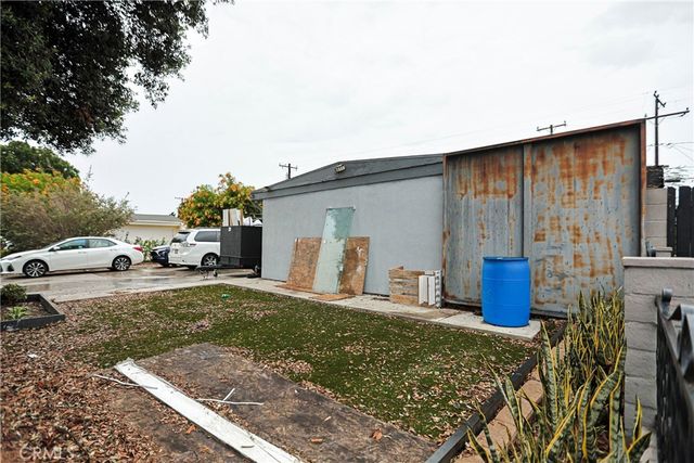 1917 W Beacon, Anaheim, CA 92804