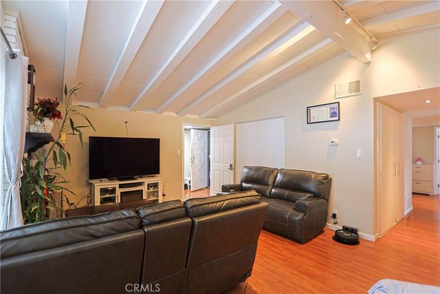 1917 W Beacon, Anaheim, CA 92804
