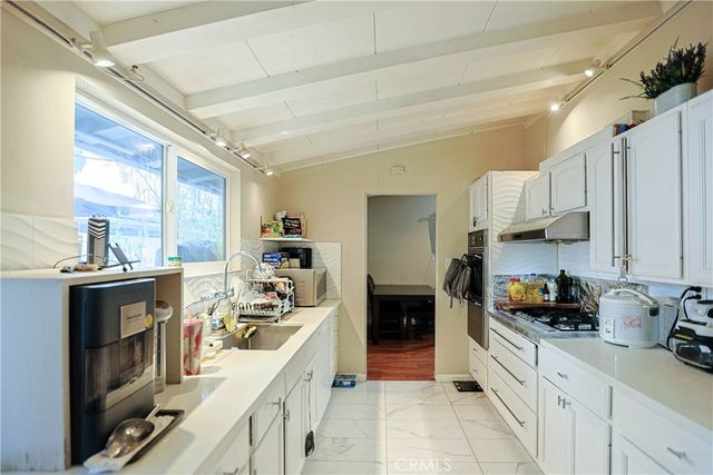 1917 W Beacon, Anaheim, CA 92804