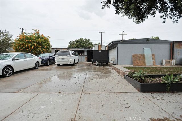 1917 W Beacon, Anaheim, CA 92804