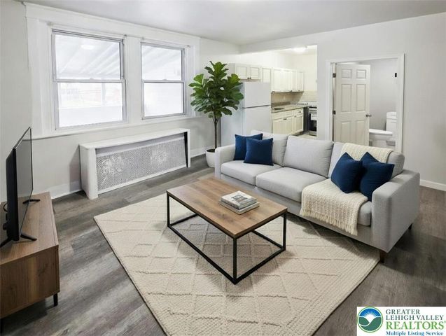 1401 Broadway 5, Fountain Hill Boro, PA 18015