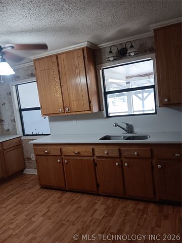 1206 N Lakeside Drive N, Adair, OK 74330