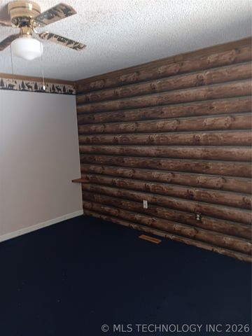 1206 N Lakeside Drive N, Adair, OK 74330