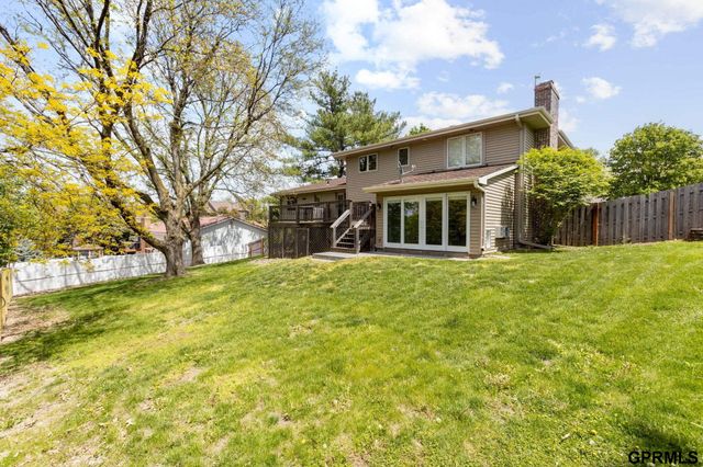 1226 N 121 Street, Omaha, NE 68154