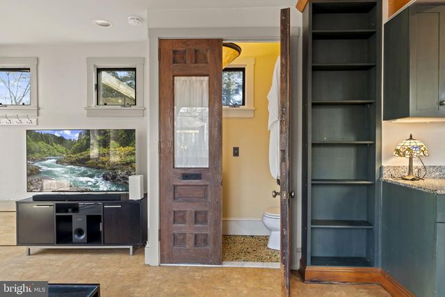 339 PARK AVE, Swarthmore, PA 19081