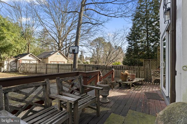 339 PARK AVE, Swarthmore, PA 19081