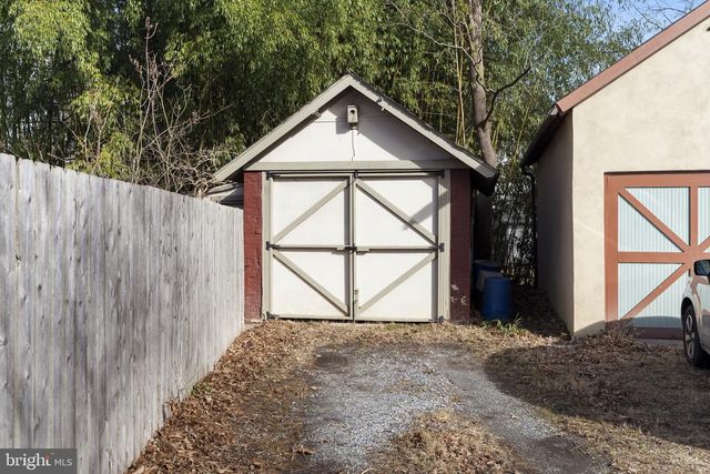 339 PARK AVE, Swarthmore, PA 19081