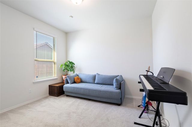 1001 McCormick CV, Hutto, TX 78634