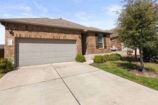 1001 McCormick CV, Hutto, TX 78634