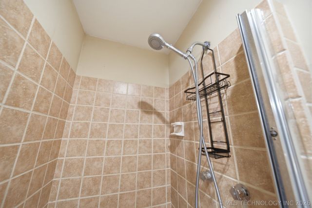 5431 E 39th Street, Tulsa, OK 74135