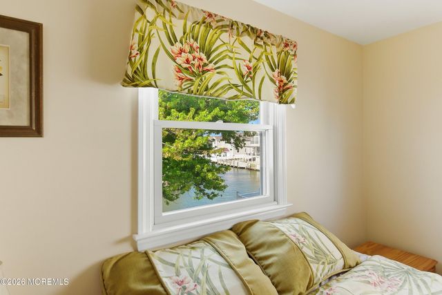 352 Silver Bay Road, Toms River, NJ 08753