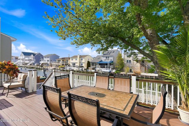 352 Silver Bay Road, Toms River, NJ 08753