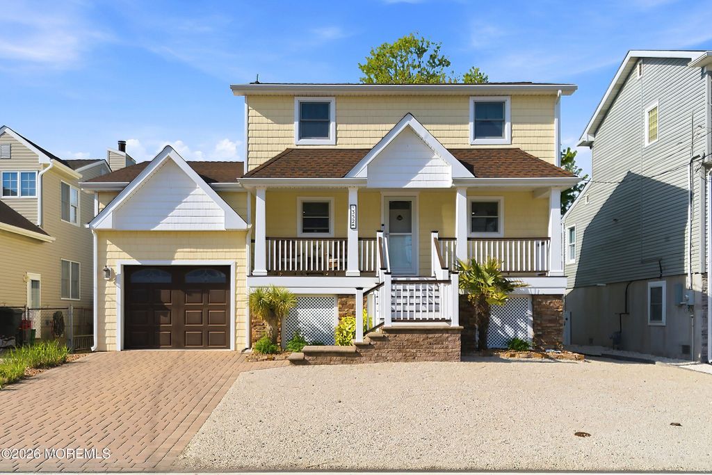 352 Silver Bay Road, Toms River, NJ 08753
