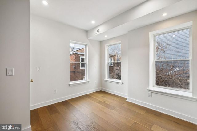 1418 ORANGE ST, Philadelphia, PA 19125